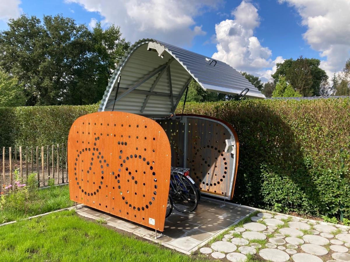 Shelter Villa Zutendaal Eksteriør billede